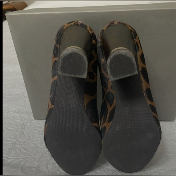Real Calf Hair Pumps With Wooden Chunky Heel EUC Size 6 - Picture 6 of 6